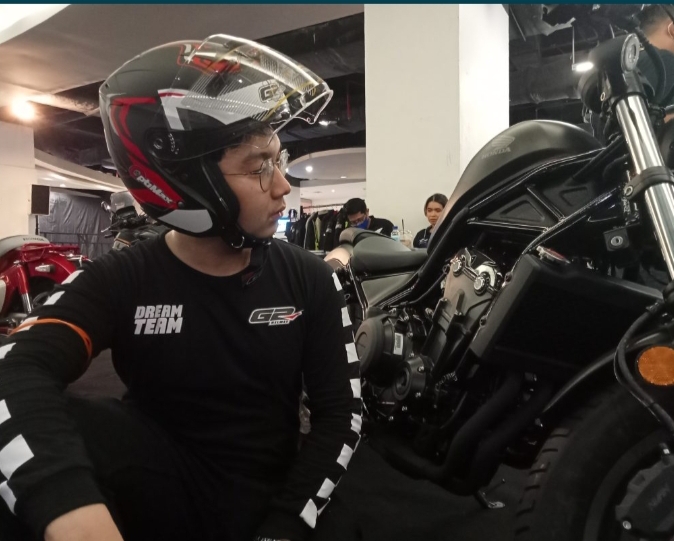 Helm G2 Sporty, Trendi dan Retro